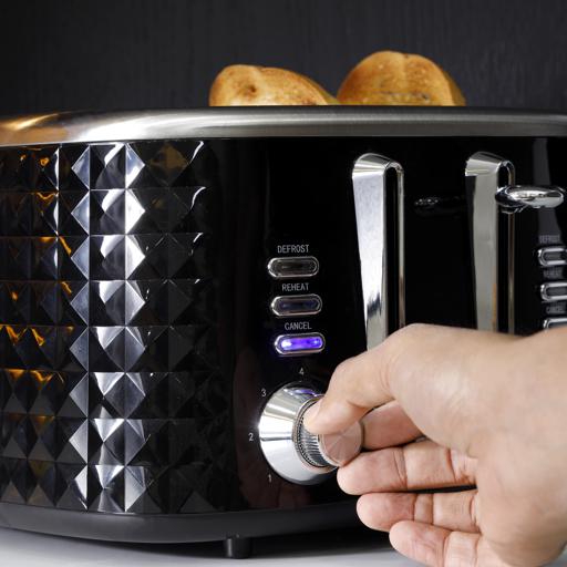 Geepas GBT36537 | 4 slice bread toaster