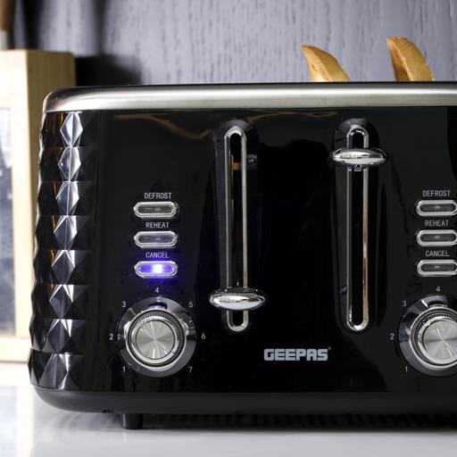 Geepas GBT36537 | 4 slice bread toaster